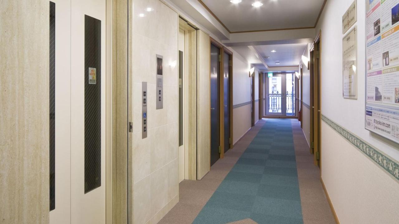 Toyoko Inn Yokohama Tsurumi Eki Higashi Guchi Exteriör bild